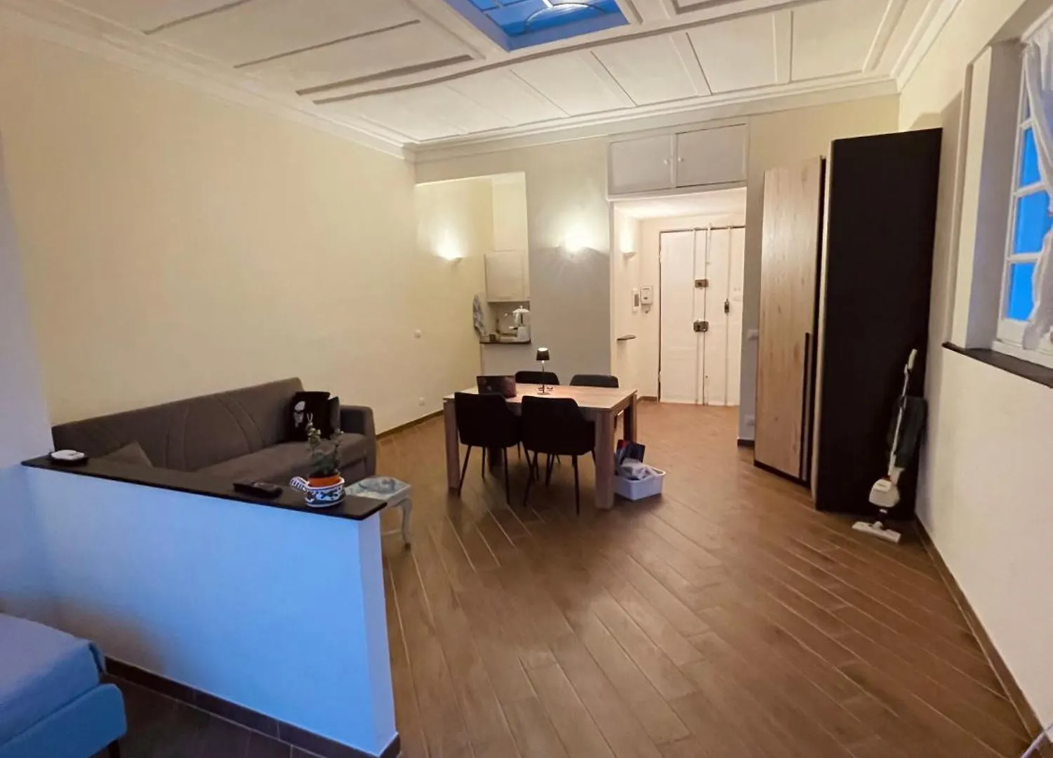 Tiny Penthouse In Corso Sardegna Apartment Genoa