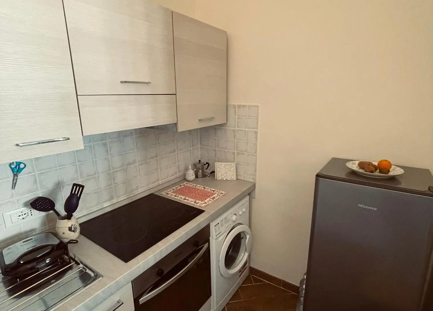 Tiny Penthouse In Corso Sardegna Apartment Genoa